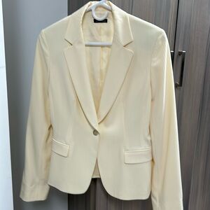 Tahari off white jacket